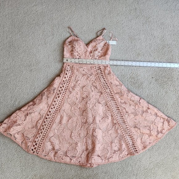 NWT HD in Paris Anthropologie Astrid Lace Dress Boho - Picture 8 of 13